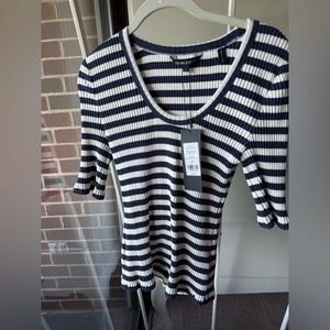 NWT Veronica Beard Navy and White Ribbed Short Sleeve Stripe Top